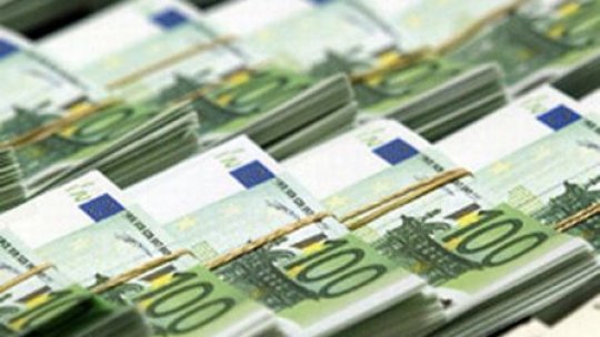 Moneda euro încheie săptămână cu un nou maxim istoric