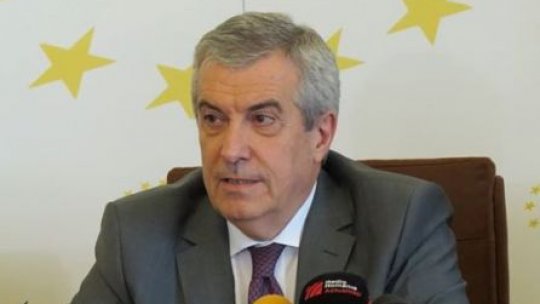 Tăriceanu: Preşedintele, prin referendum, pune României eticheta de ţară coruptă