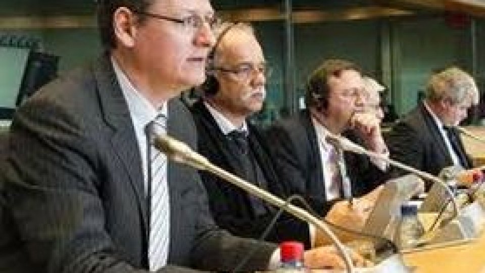 UE preocupată de situaţia romilor