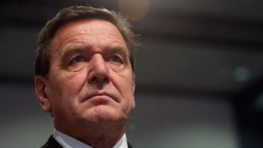 Gerhard Schroeder dezvăluie la Bucureşti soluţiile economice ale stângii