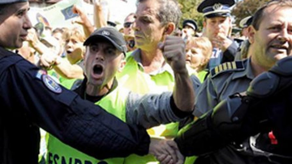 Ministrul de Interne pregăteşte raportul privind mitingul politiştilor