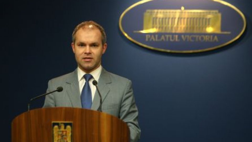 Guvernul îşi asumă răspunderea pe Legea educaţiei