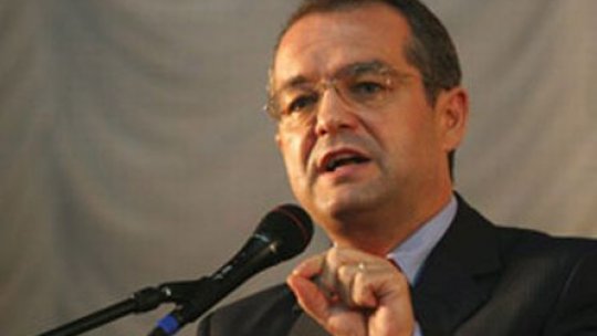 Emil Boc:"Victor Ponta este în postura hoţului care strigă hoţul"!