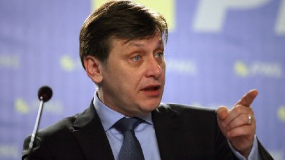 "Promulgarea Legii educaţiei, o adevarată lovitură de stat"