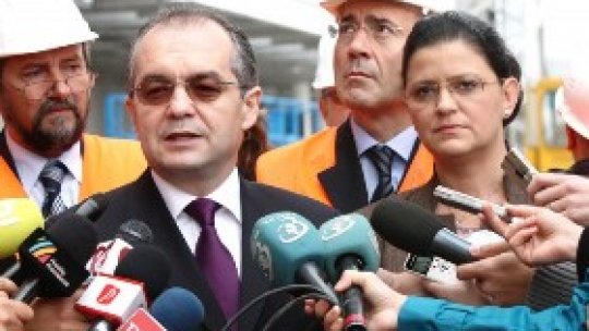 Premierul Boc a inaugurat încă o porţiune a autostrăzii Transilvania