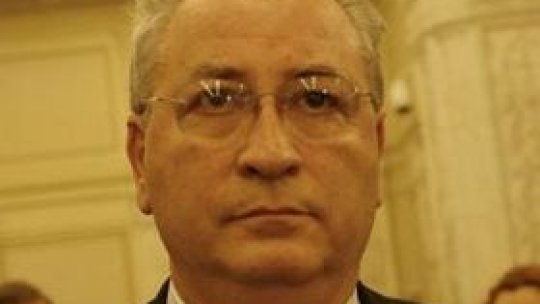 Puiu Haşotti: Legea nu este funcţională, daca nu se dezbate moţiunea
