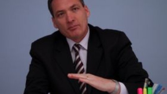 PSD îl acuză pe primarul din Alba Iulia de ofensă adusă însemnelor naţionale
