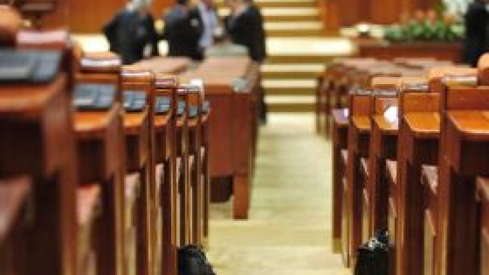 Măsurile anticriză, intră în dezbaterea Parlamentului
