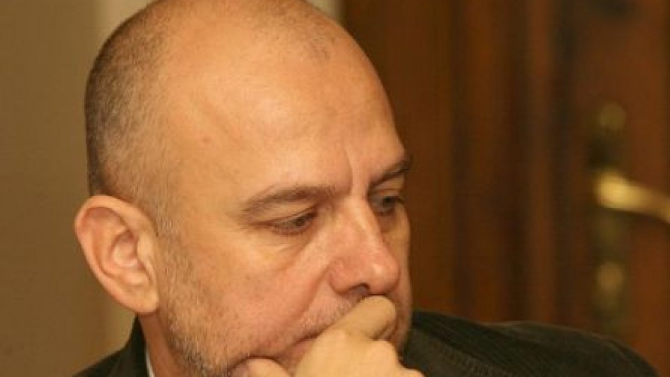 Dumitru Costin vrea să demisioneze din BNS !