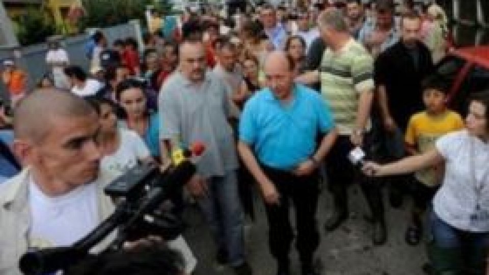 Preşedintele Traian Băsescu merge în zonele inundate
