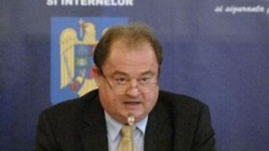 Vasile Blaga, Ministrul Administraţiei şi Internelor 