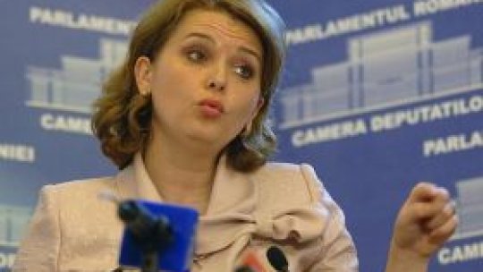 "Micul Titulescu "a devenit "Micul Caţavencu", susţine Roberta Anastase