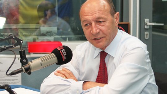 Preşedintele Traian Băsescu:  Guvernul împrumută bani aproape zilnic de la bănci