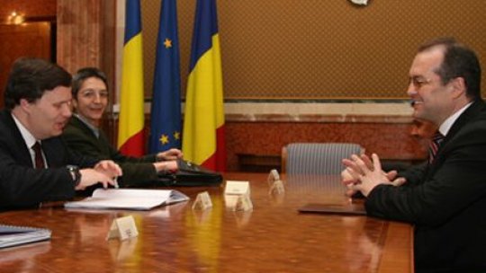 România a mai împrumutat  900 de milioane de euro