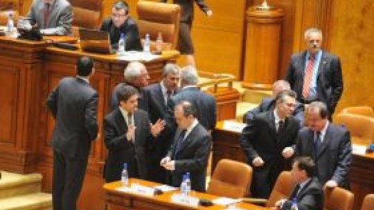 PDL nu vrea  "Student fără bacalaureat"