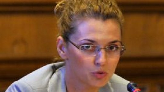 Alina Gorghiu pregăteşte proiecte de lege pentru militarii în rezervă