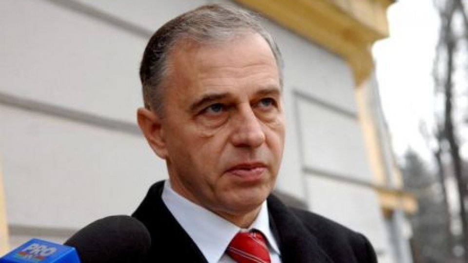 Mircea Geoană, "curtat" de UNPR