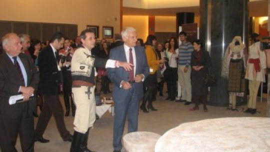 Jerzy Buzek: La mulţi ani, România, La mulţi ani, români!