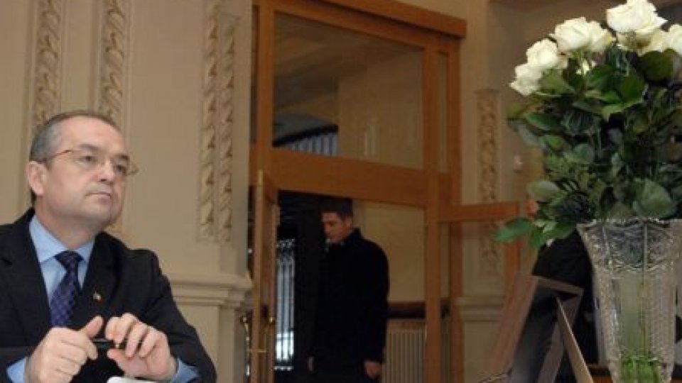 Premierul şi-a condus  tatăl pe ultimul drum