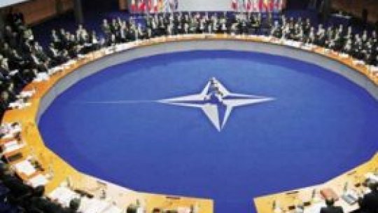 Miniştrii de externe NATO, reuniţi la Bruxelles