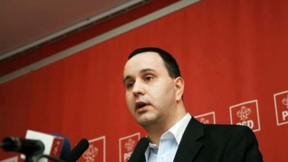 Întâlnirea preşedintelui cu parlamentarii PDL "este neconstituţională"