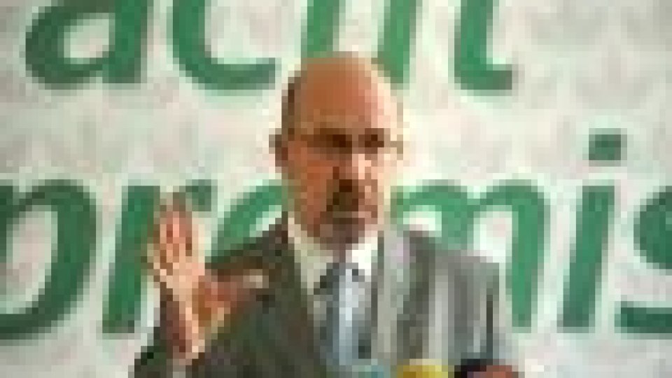 Marko Bella nu regretă predarea mandatului de preşedinte