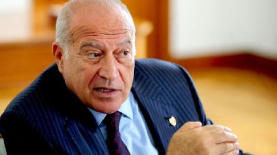 "Există premise ca preşedintele Traian Băsescu să fie suspendat"