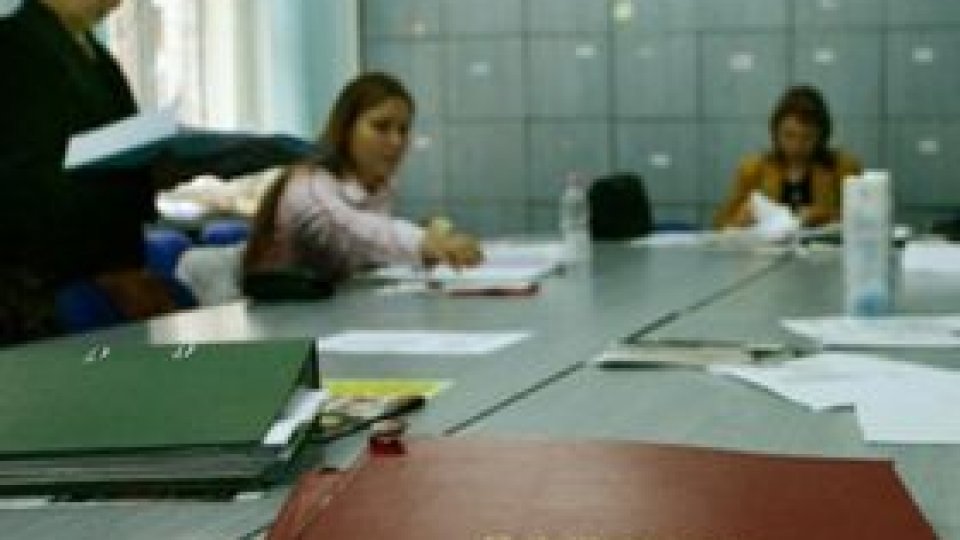 Profesorii protestează în Suceava şi Botoşani