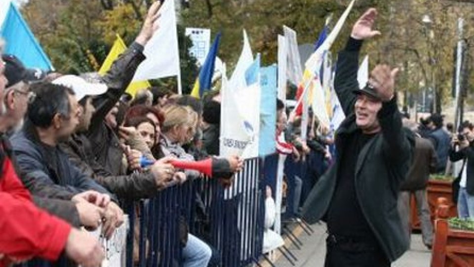 Continuă protestele împotriva Codului Muncii