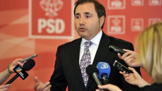 Opoziţia va iniţia o moţiune simplă împotriva ministrului de externe, Teodor Baconschi