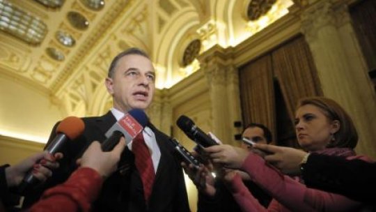 Mircea Geoană: Banias nu figurează în discuţiile privind trecerea unor parlamentari PDL, la USL