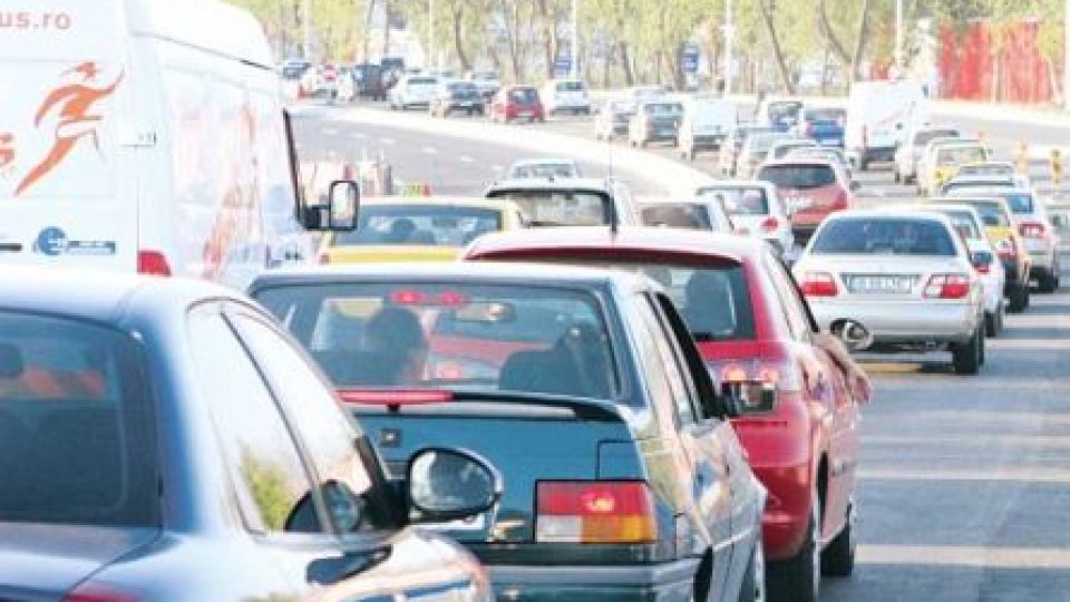 Coaliţia a decis: Taxa auto pentru maşinile înmatriculate înainte de 2007