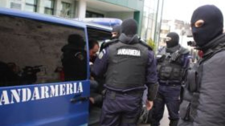 Soţia unui consilier al Ambasadei Congo din Serbia, reţinută de procurorii DIICOT