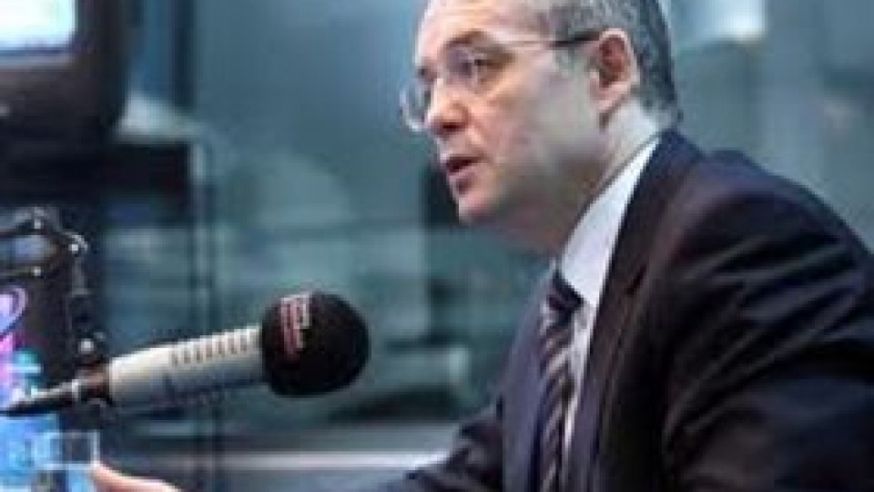 Premierul Emil Boc la Radio România Actualităţi - LIVE TEXT