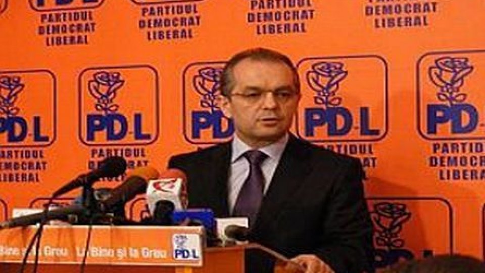 Emil Boc:470.000 de noi contracte de muncă