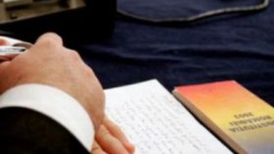 Proiectul de revizuire a Constituţiei, pe masa Comisiei juridice