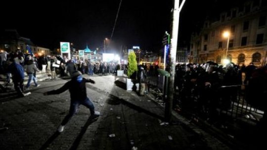 AUDIO Politicienii condamnă la unison violenţele de stradă