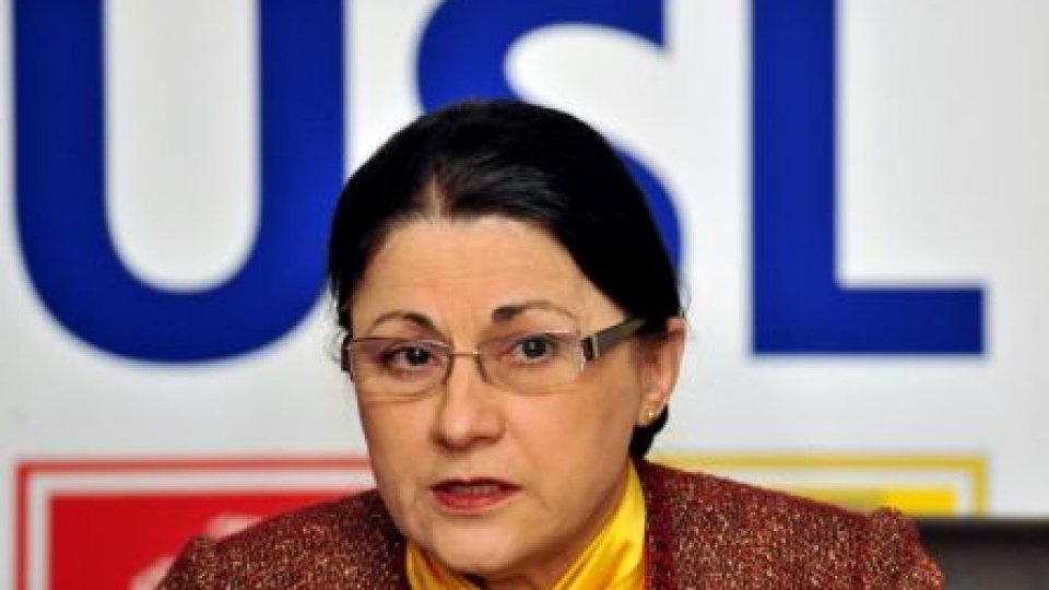 Andronescu: Preşedintele Băsescu este dezinformat 