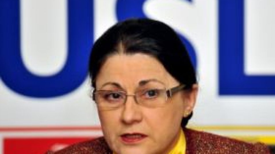 Ecaterina Andronescu dă vina pe PDL pentru "abrambureala" din învăţământ