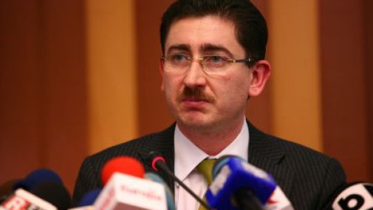 Bogdan Chiriţoiu: 11 companii suspectate de "licitaţii trucate"