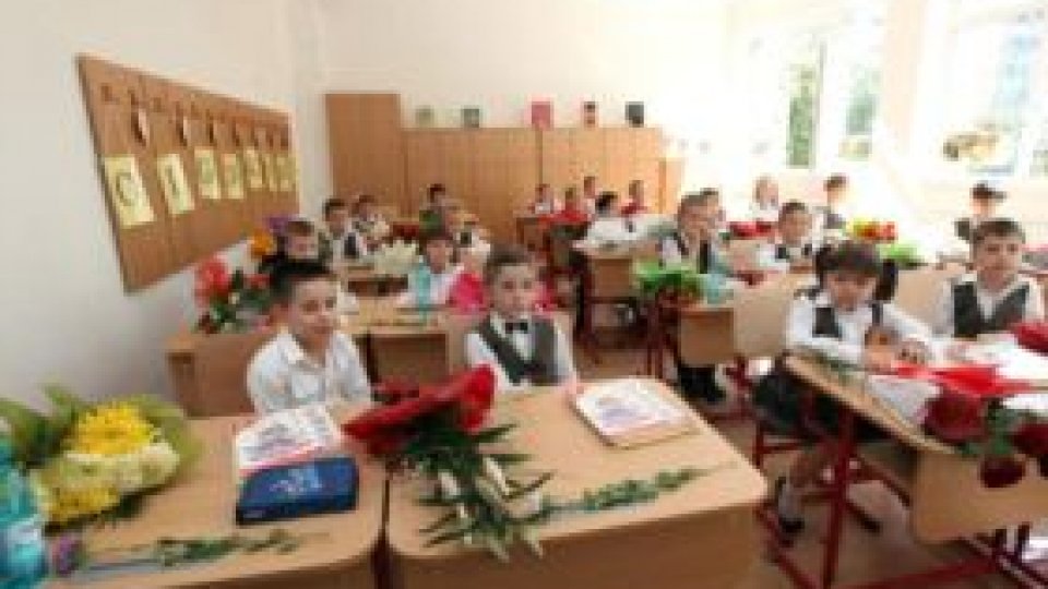 Bugetul Ministerului Educaţiei, suplimentat pentru dotarea şcolilor 