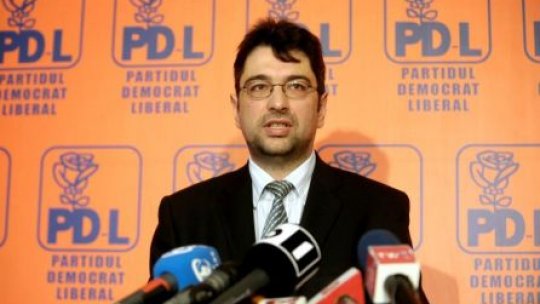 Voinescu: Am identificat stilul domnului primar Vanghelie în textul moţiunii USL