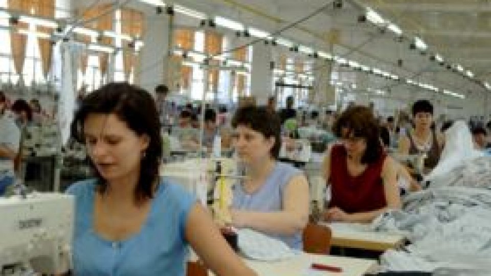Oamenii de afaceri cer măsuri de stimulare a muncii
