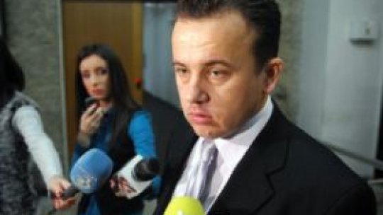 Liviu Pop: Am sesizat Inspecţia Muncii în legătură cu angajarea lui Funeriu la Preşedinţie