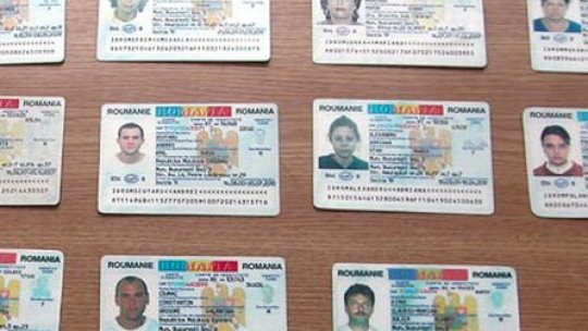 Cu ce documente votăm?