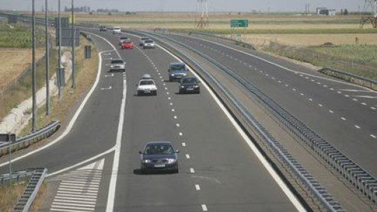 Autostrada Bucureşti-Ploiești şi tronsonul Cernavodă-Medgidia, deschise traficului