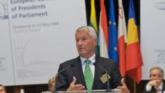 Comisia de la Veneţia, desemnată să examineze procedura de suspendare a lui Băsescu