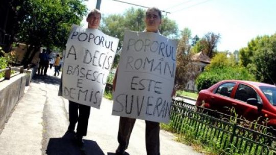 Senatorul PNL, Ioan Ghişe protestează "simbolic"