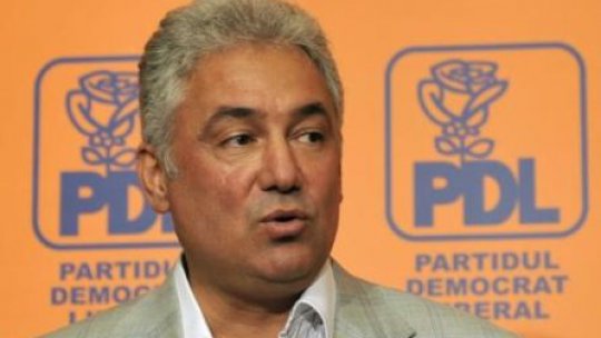 AUDIO Videanu cere demisia Guvernului Ponta pentru eşecul de la OLTCHIM