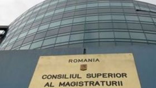 Scandalul din justiţie continuă. Asociaţia Magistraţilor cere demisia membrilor CSM